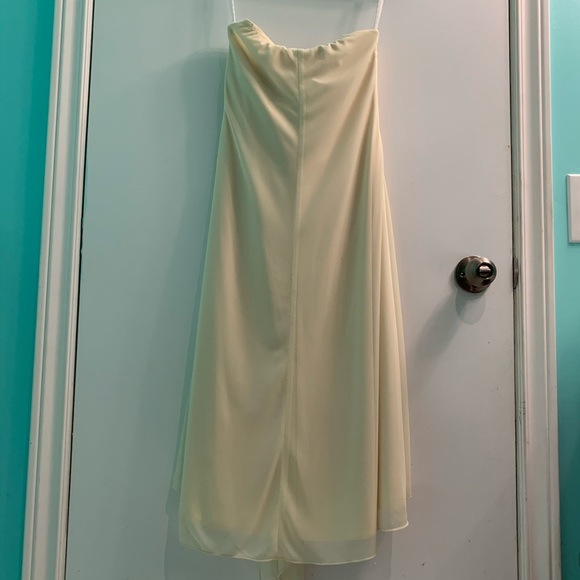 Jolie Yellow Strapless Cocktail Dress - Picture 3 of 5